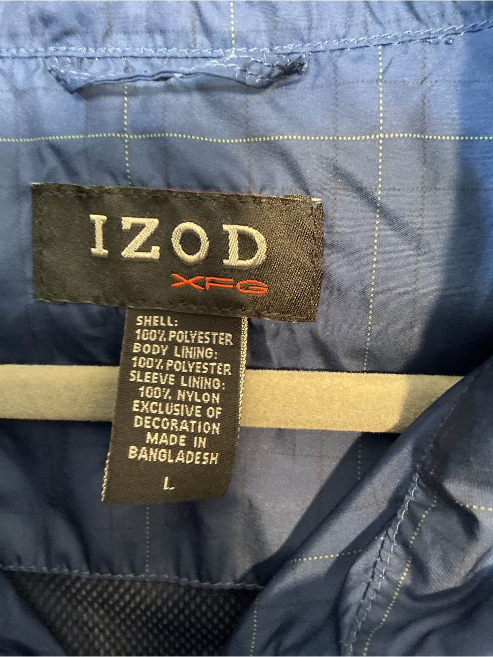 Izod Men's Navy Half-Zip Windbreaker Pullover - Picture 3 of 4